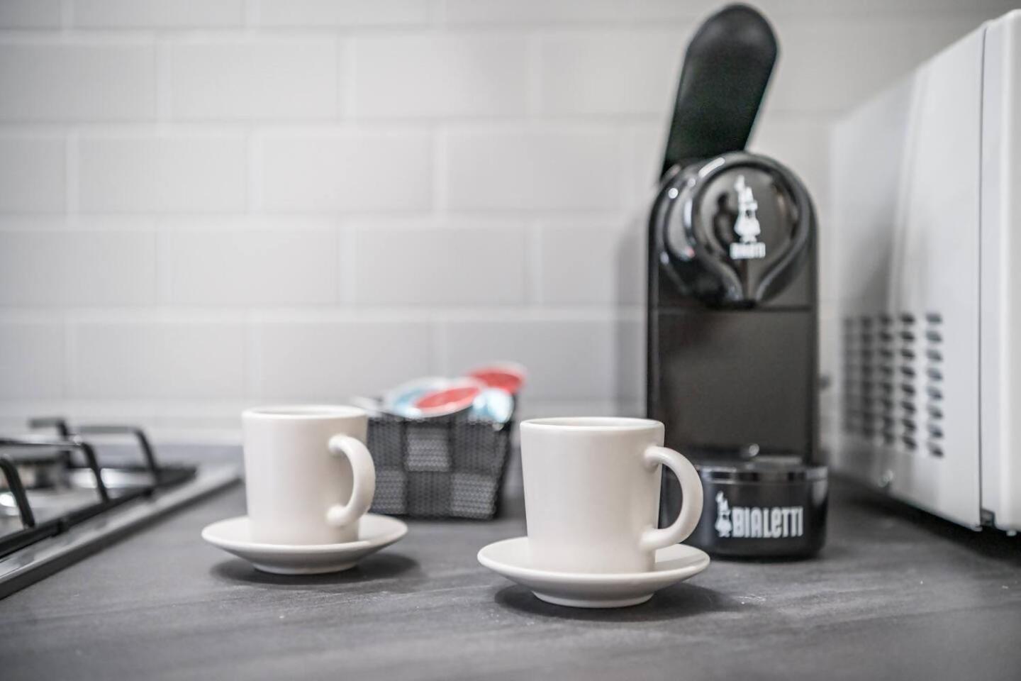 Casa Amelia Elegant Suite Parcheggio Gratuito Parma Eksteriør billede